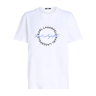 *Circle logo t-shirt, in the color white. While stock lasts. Cannot be combined with other discounts. (RRP €89 | outlet price €59)