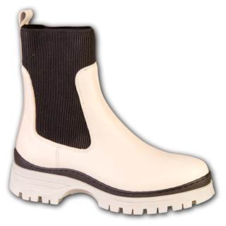 *"Chelsea" boot, women, crema. Cannot be combined with other discounts or promotions. (RRP €200 | Outlet price €140) 