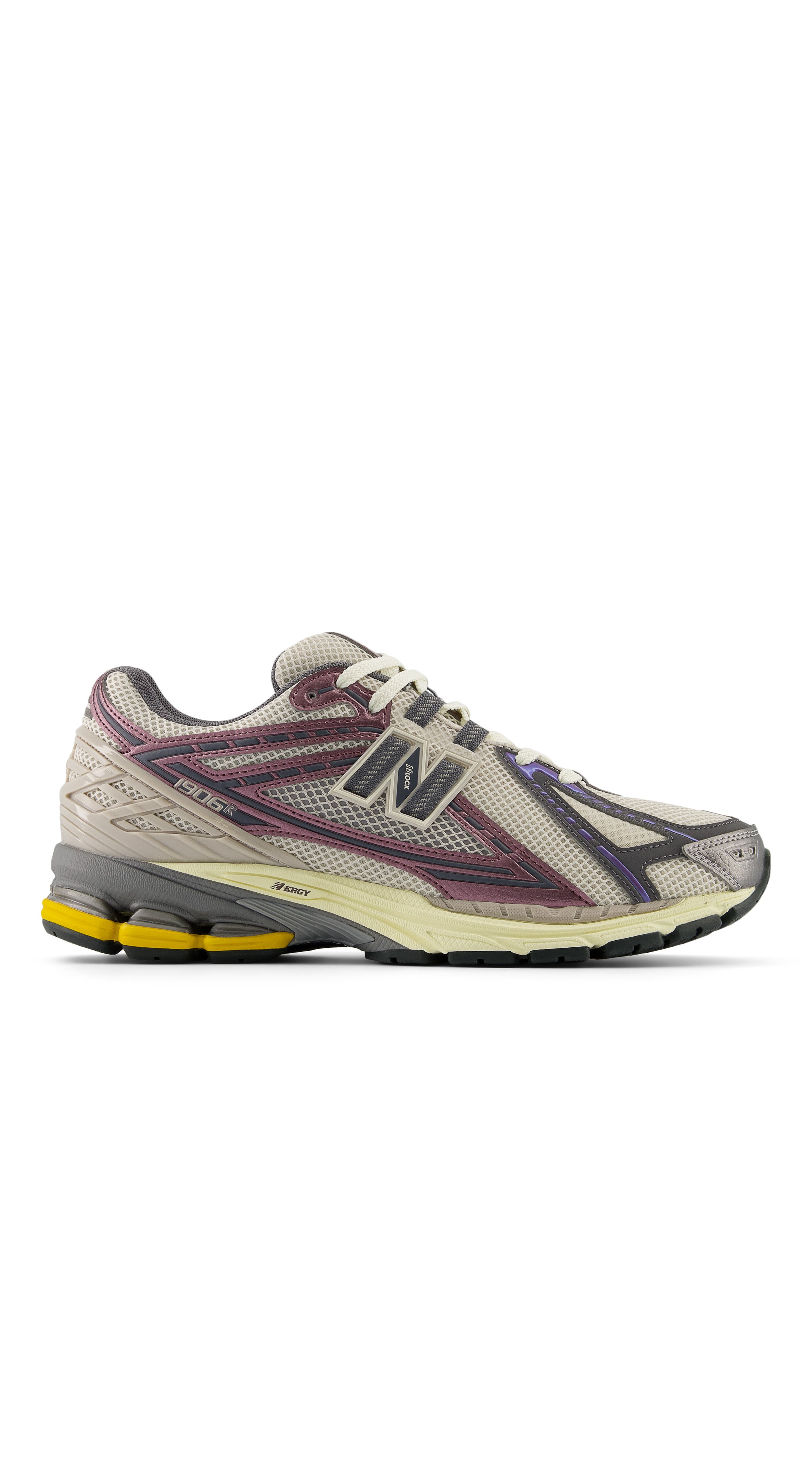 New balance outlet hamburg best sale