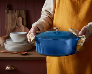 Extra 28% off Outlet Prices on Denby Granite Pans, Hard Anodised Pans, Stainless Steel Pans & Cast Iron Cookware
