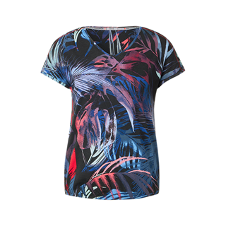*T-shirt, available in different colours (RRP €35.99 | Outlet €24.99)