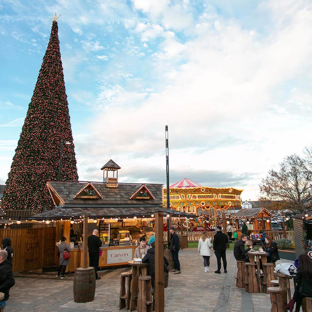 Cheshire Oaks Designer Outlet Christmas Events 2022