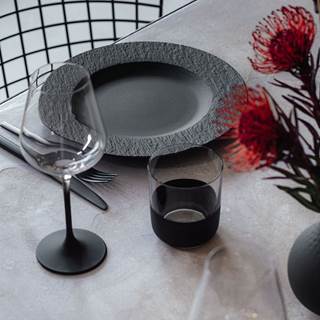 20% discount on porcelain from the Manufacture Rock collection, on outlet prices.