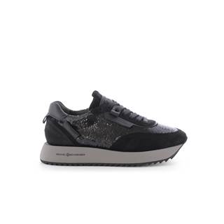 Sneakers | UVP € 320