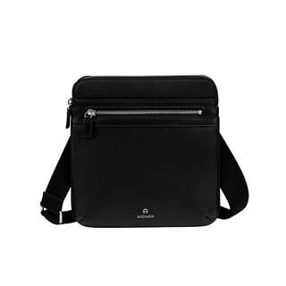 Benito Shoulderbag | RRP € 275 | Outlet price € 195