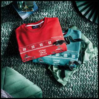 Outlet price €65 - Christmas unisex sweater in red or green WAP150XXX0PCHR + WAP151XXX0PCHG