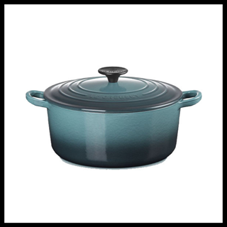 Outlet price €237.30 - Casserole round 24cm color Ocean